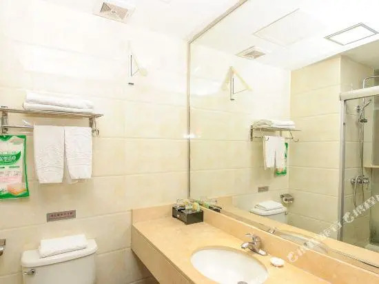 Venice Hotel