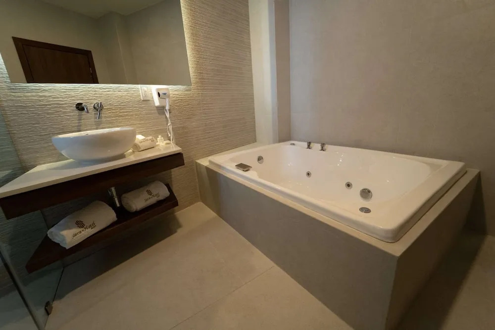 Sara N Hotel & Spa