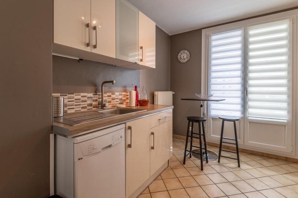 Apartment Classified 3 stars quiet close to the lake and shops