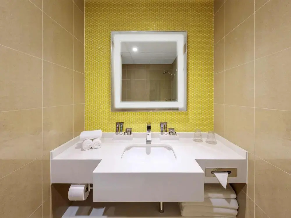 Carlton Crest Hotel Sydney