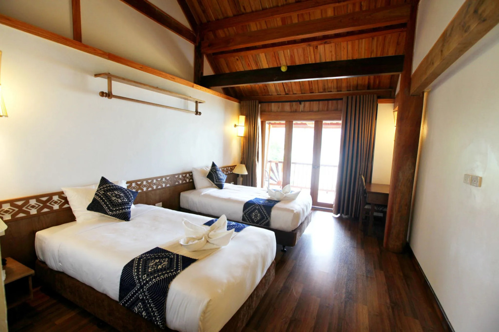 Mai Chau Hideaway Lake Resort
