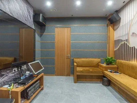 Wuxi Youjia Homestay (Railway Station)