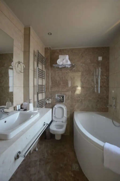 Theasis Hotel Paramythia