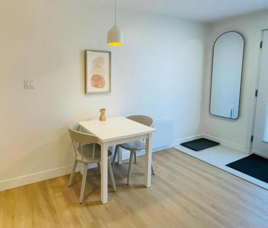 Pavillon Neuf Baie de Tadoussac Clim Parking - 1 chambre