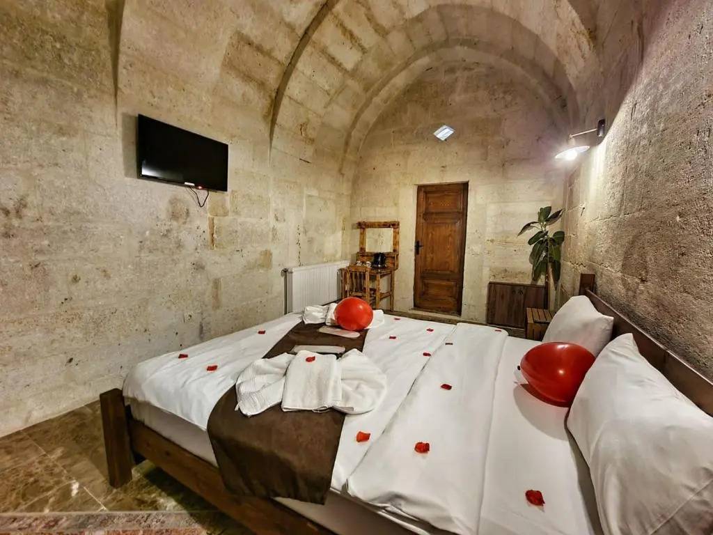 Lavinia Cappadocia Cave