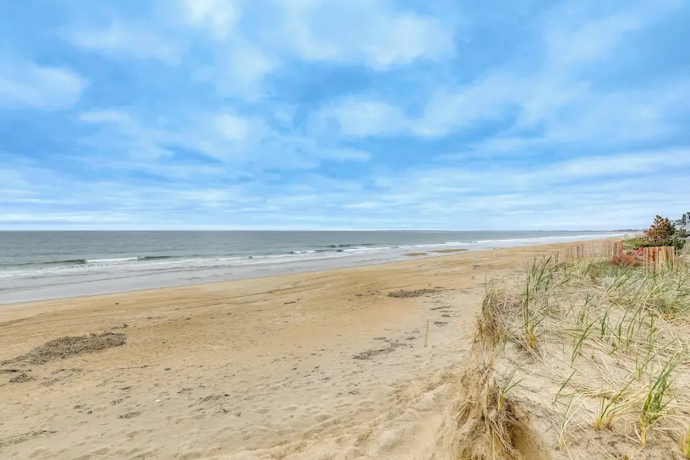 Beachfront Salisbury Retreat w/ Fire Pit & Grill