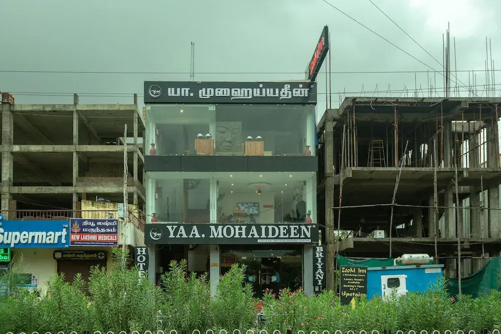 OYO Zoom Inn
