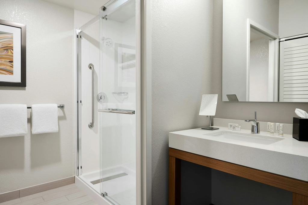 Courtyard by Marriott Milwaukee Downtown