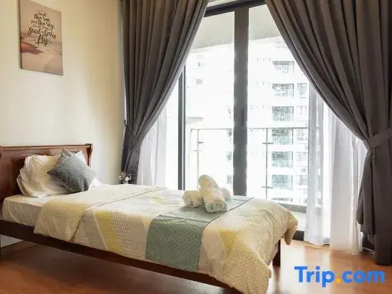 JB City Family Suite Danga Bay by Cowidéa