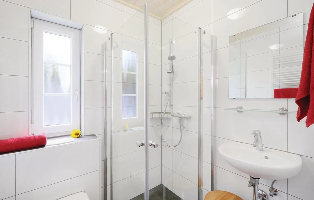 Beautiful Home in Altefähr/rügen With 3 Bedrooms and Wifi
