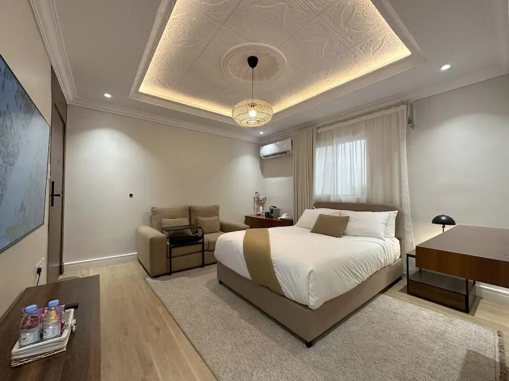 X-Residence by Dayf