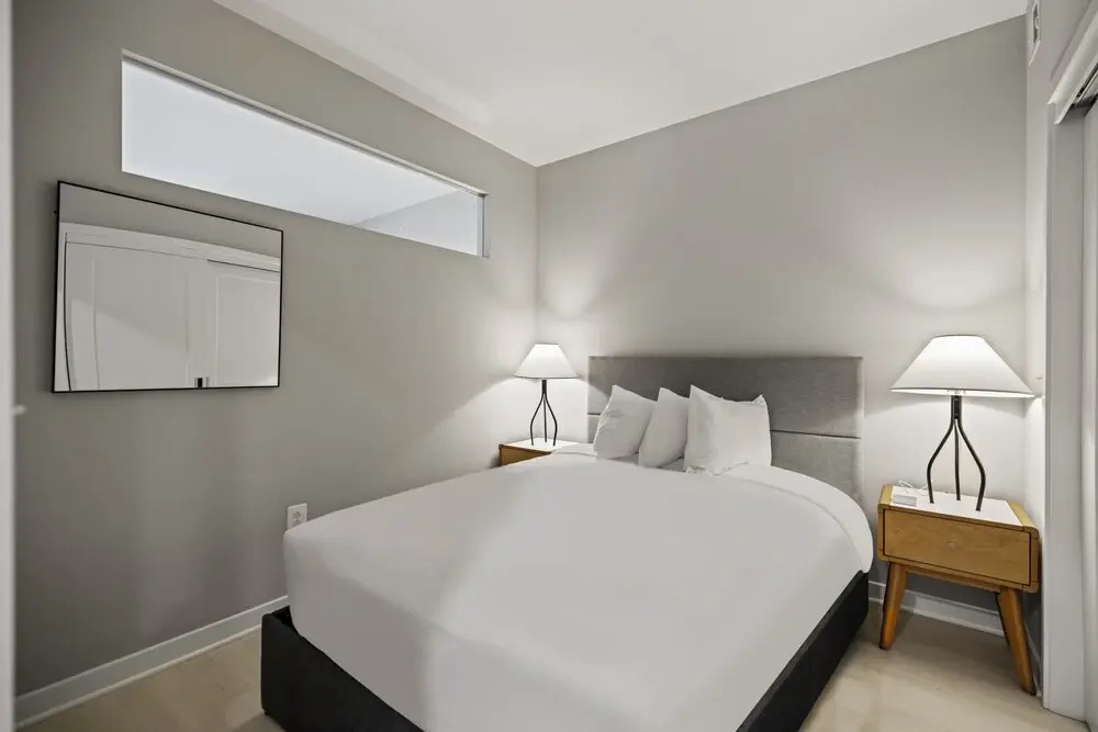 WhyHotel by Placemakr Alexandria