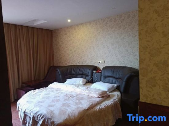 Grand Buddha Seaview Hotel