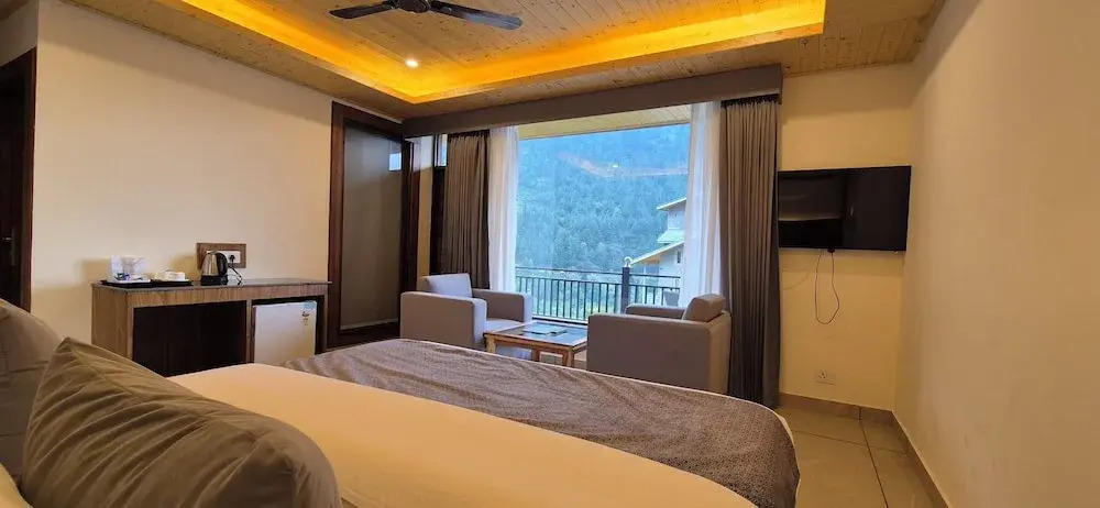 Nazaara - A Luxe Retreat