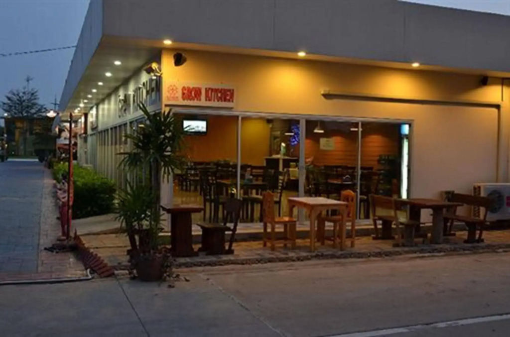 The Grow Hotel & Residence
