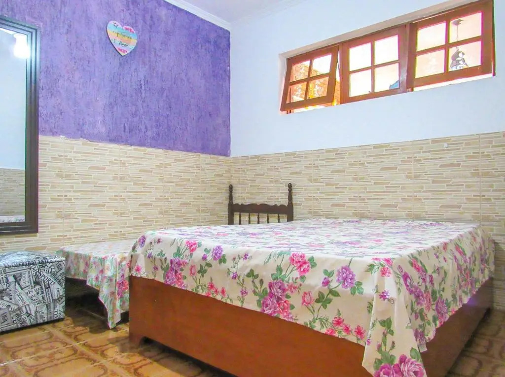 Incrivel casa a 600 metros da Praia das Palmeiras