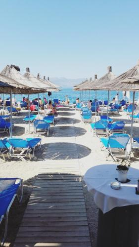 'Hasta La Vista' Saranda Penthouse Apartment