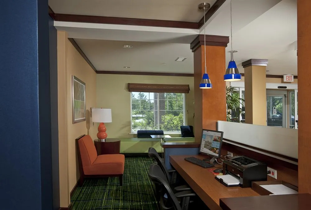 Fairfield Inn & Suites Brunswick Freeport