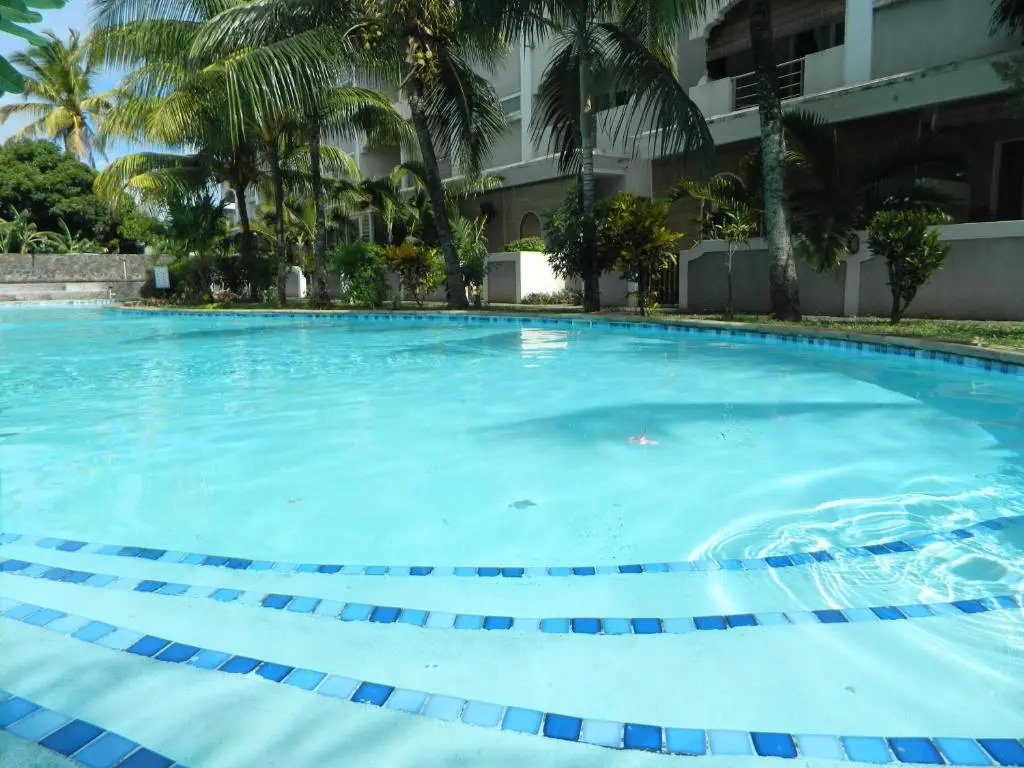 ARIEL BEACH VILLA*