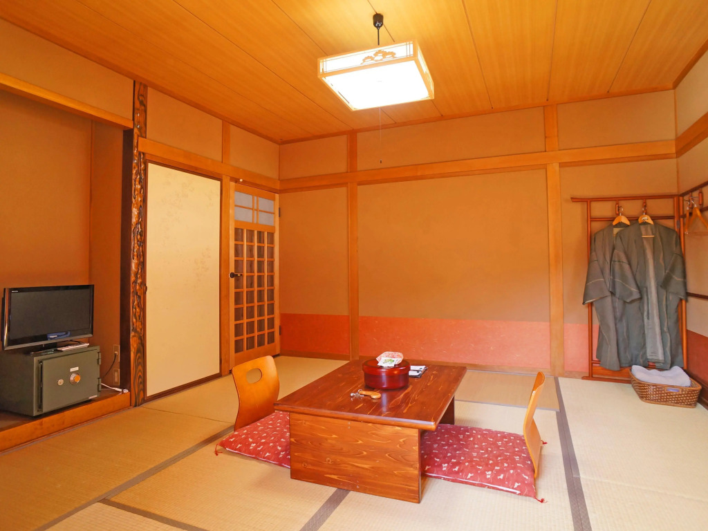 Hot Spring Inn Banya