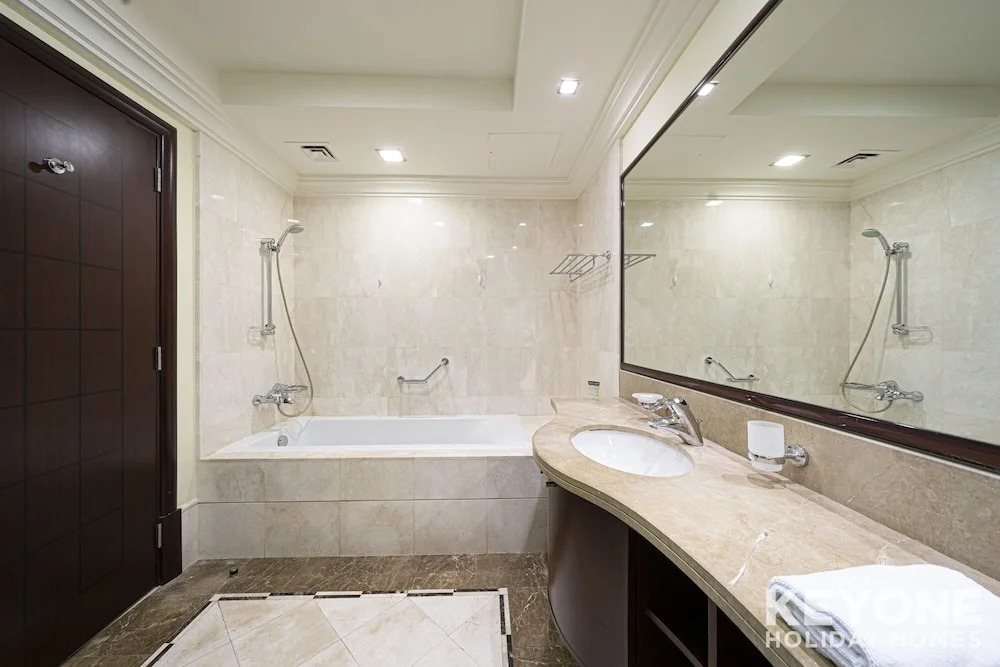 Grandeur Living 2BR plus Maid with Beach Access