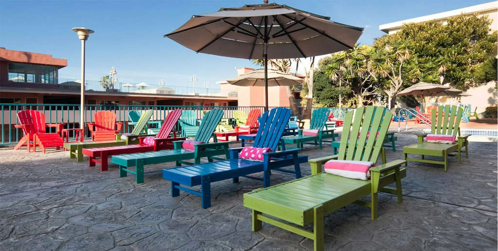 La Jolla Cove Suites