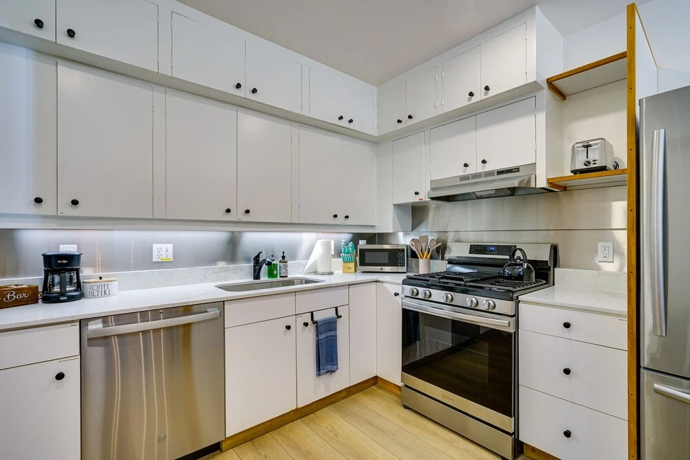 Nifty Salt Lake City Apt: 2 Mi to Downtown!