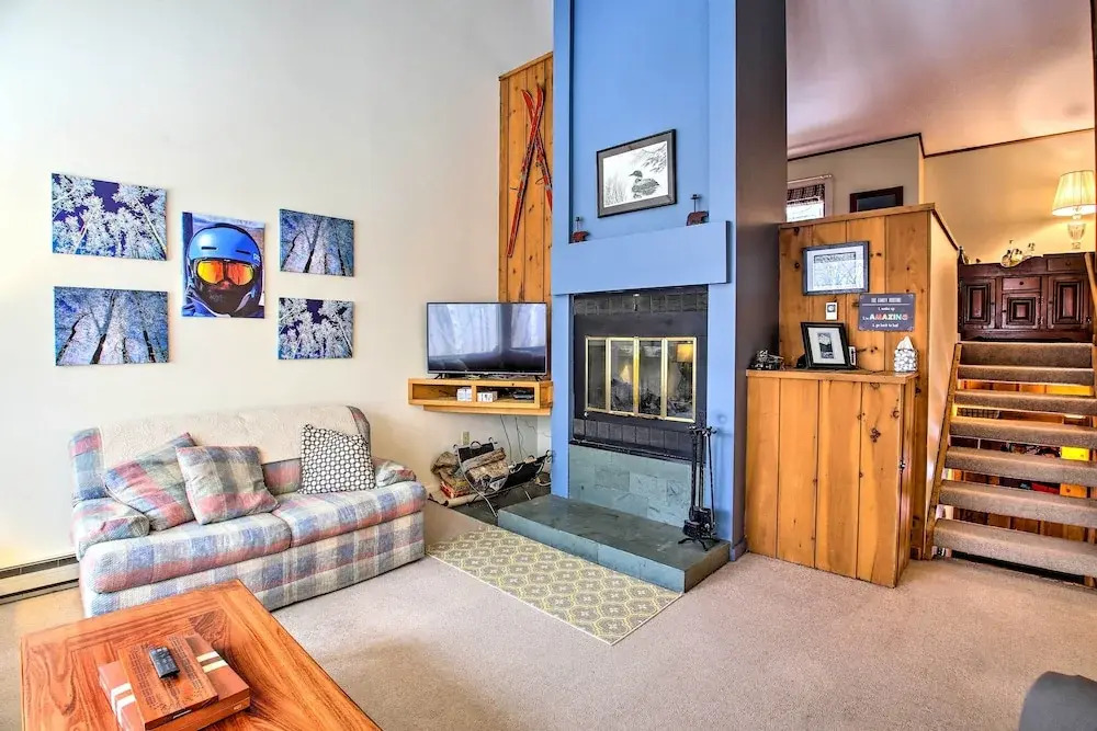 Loon Mountain Condo w/ Pool & Game Room Access!