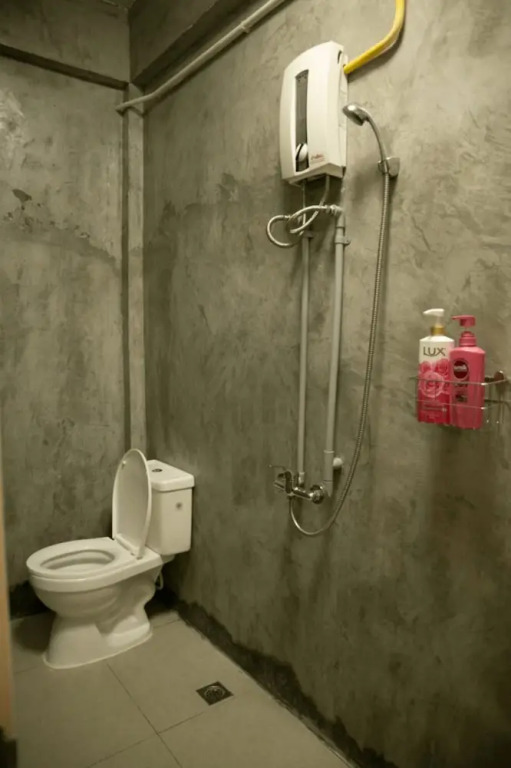 3 Plus 1 Hostel