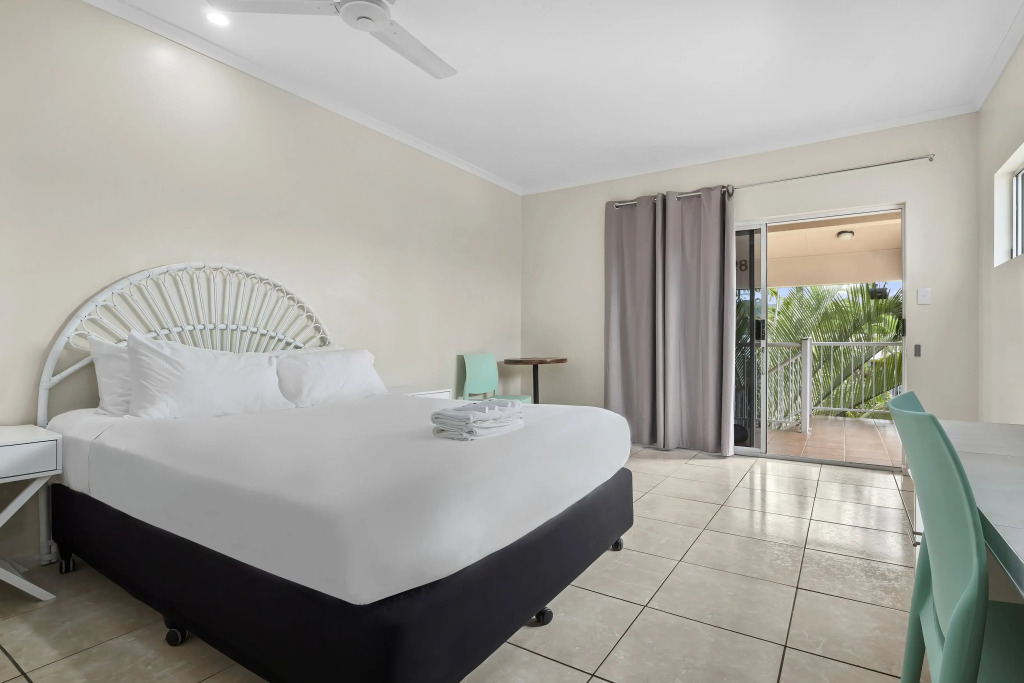 Hotel Tropiq