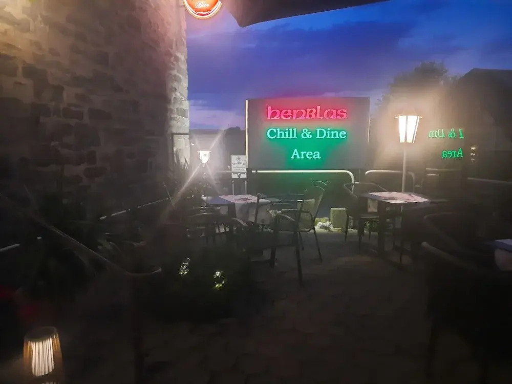 Henblas Hotel