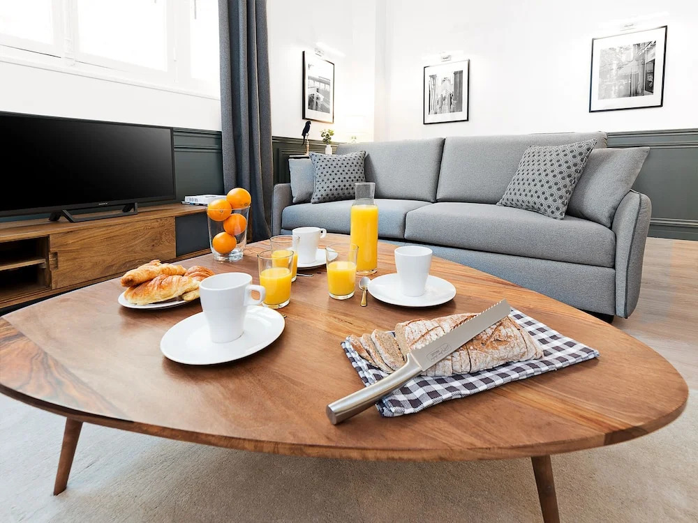 Luxury 3BDR République I by Livinparis