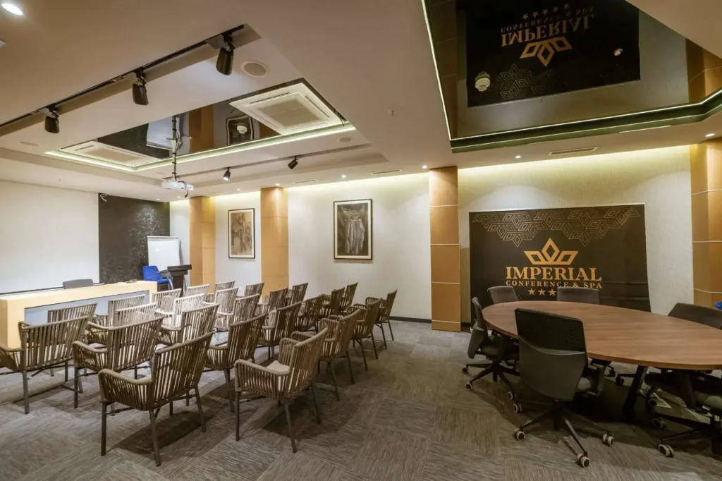 Hotel Imperial Conference & Spa