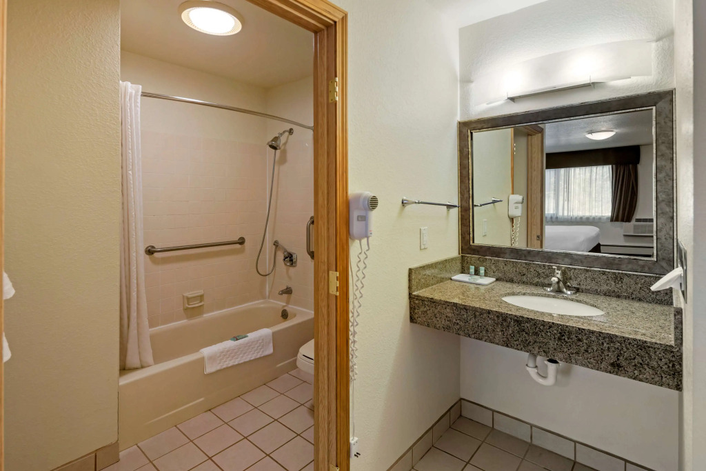 Best Western King Salmon Inn