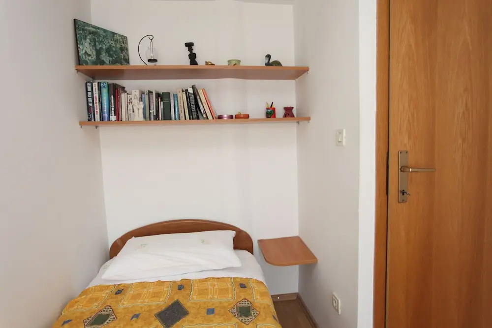 Split Apartments Peric