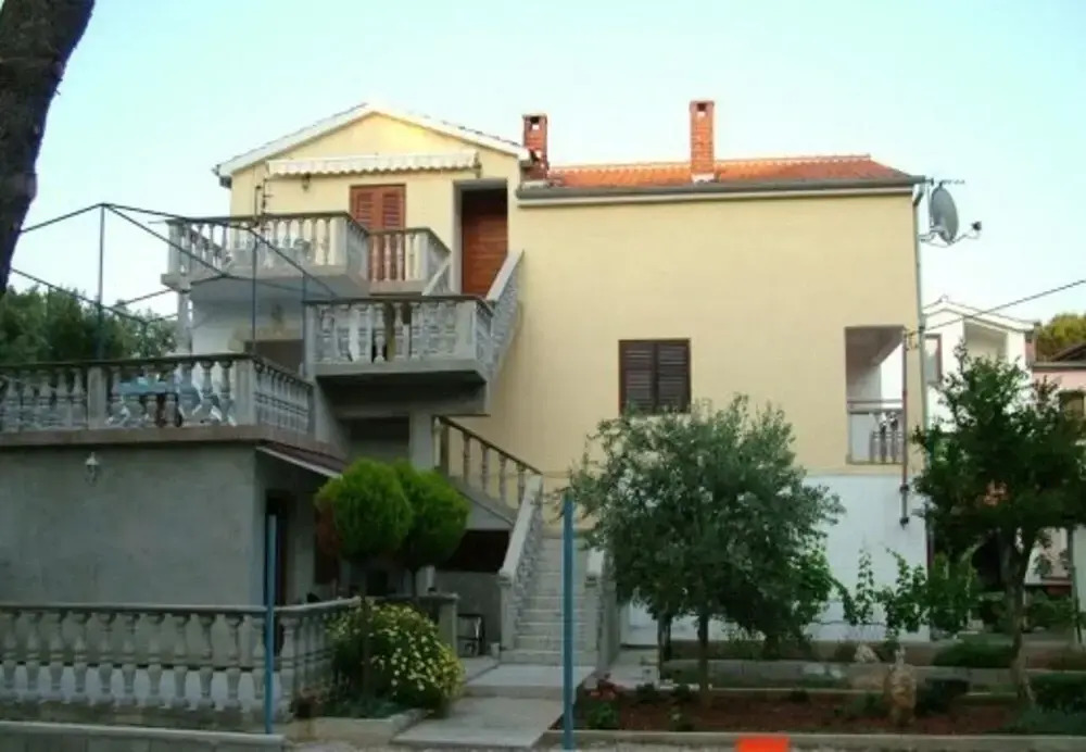 Apartments Darko