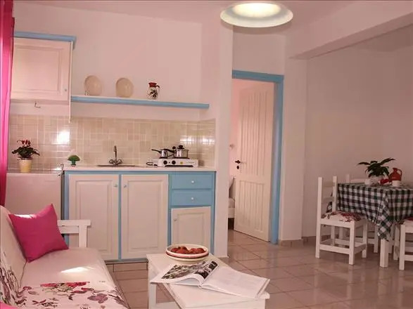 Elina Apartments