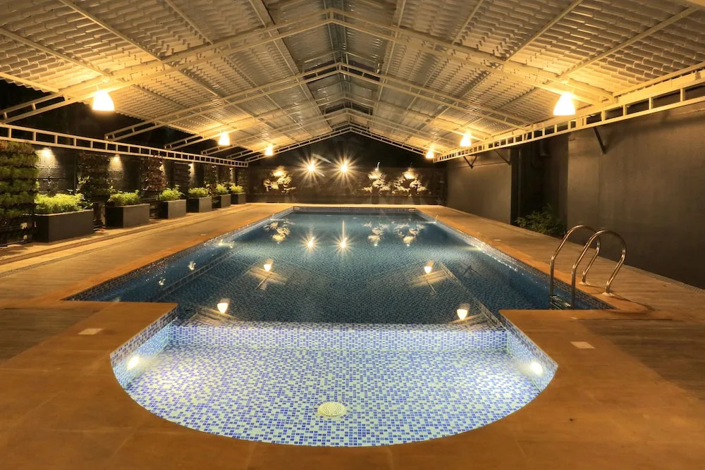 D Fort Hotel Kollam
