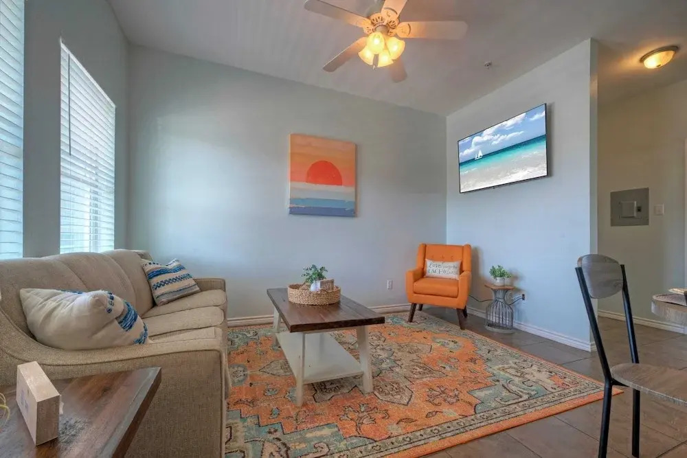 9 Costa Bahia Condos Sleeps 50 + Pool Minutes to the Beach