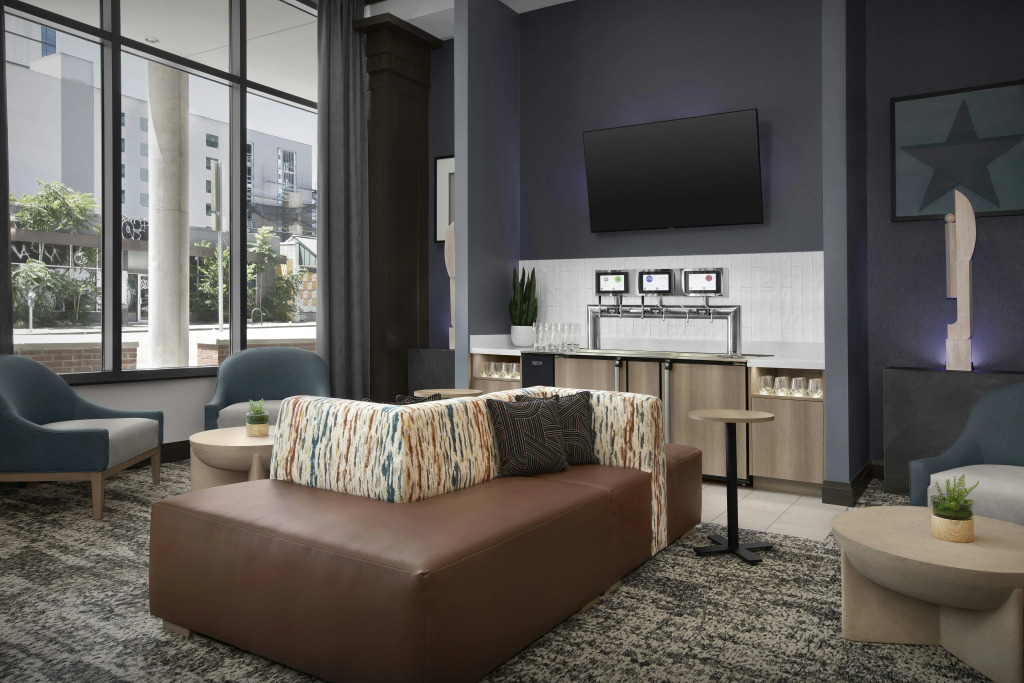 Hampton Inn and Suites Austin University Capitol