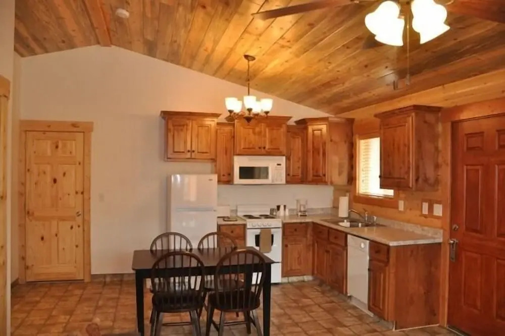 Bryce Country Cabins