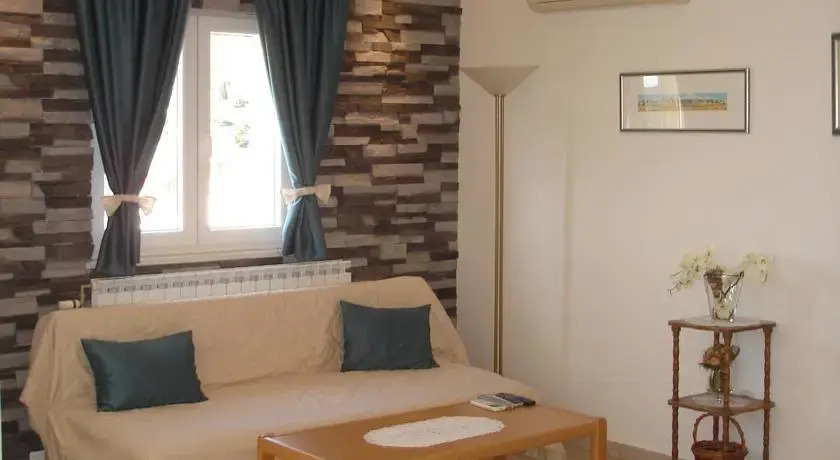 Apartmani Carol