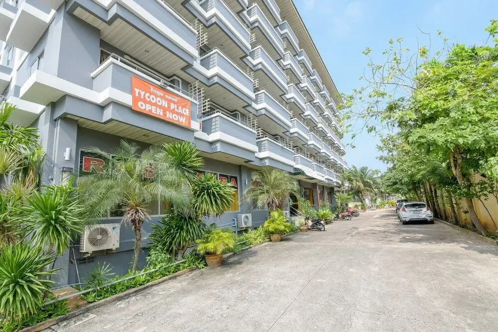 OYO 463 Tycoon Place