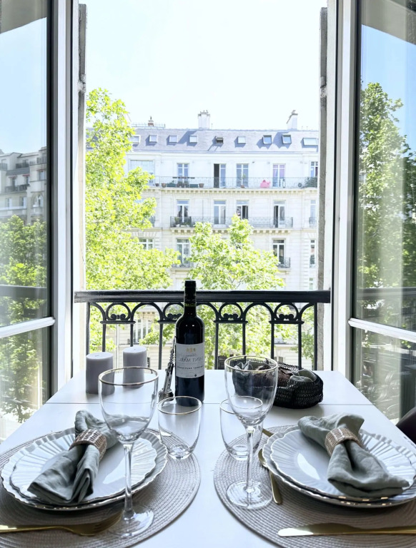 Arc de Triomphe - Spacieux appartement - B 1626