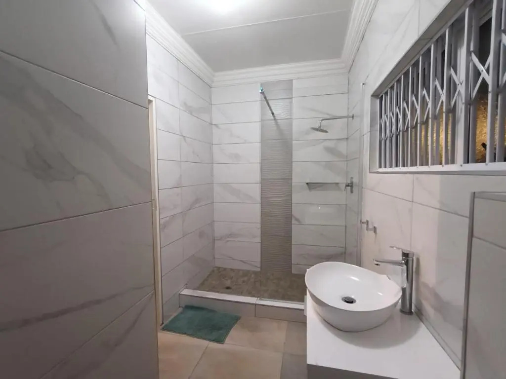 LANGA S COZY GUESTHOUSE