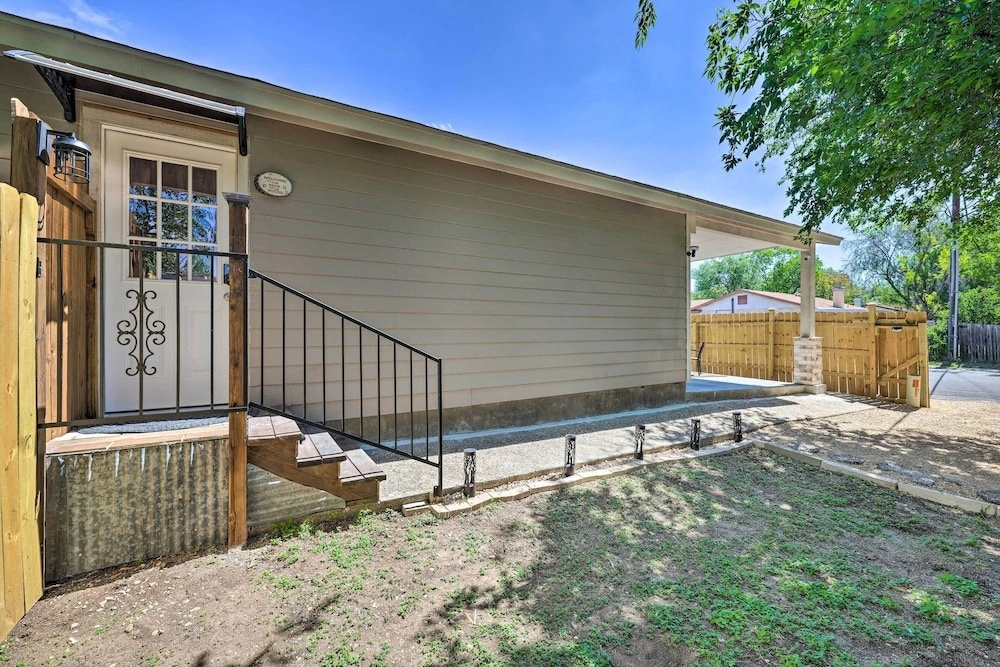 Updated San Antonio Home Near Dtwn & Parks