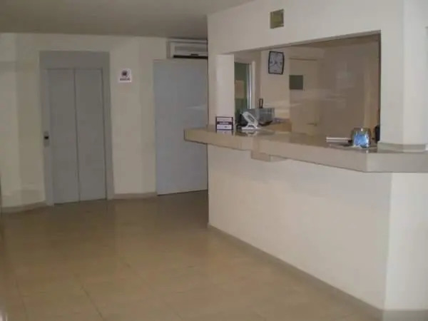 Hotel 402