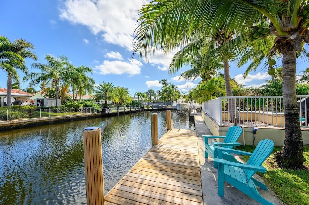 Gorgeous Canal W/ Private Pool & Dock 3 Bedroom Home