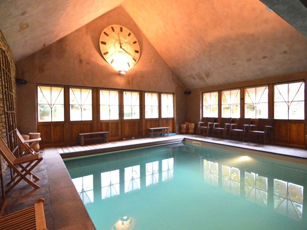 Magnificent Manor in Vresse-Sur-Semois with Sauna