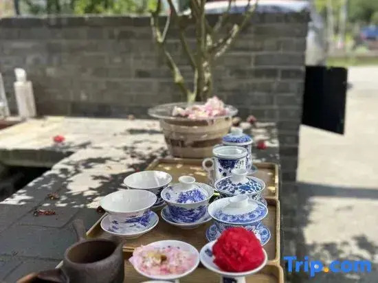 Shuying Courtyard Homestay (Sansheng Flower Valley Xingfu Meilin)